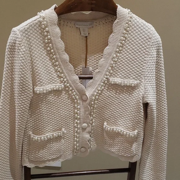 Nwt House of Harlow ecru with pearls sweater - Picture 3 of 9